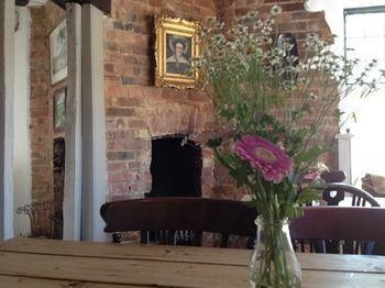 The Old Vine Inn Wadhurst Exteriör bild